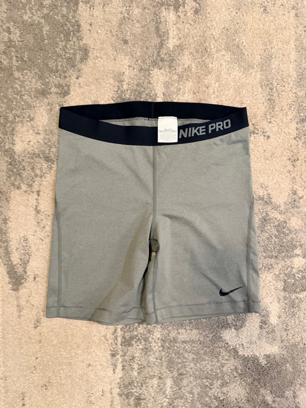Nike Pro Men’s Gray Athletic Compression Shorts with Black Waistband